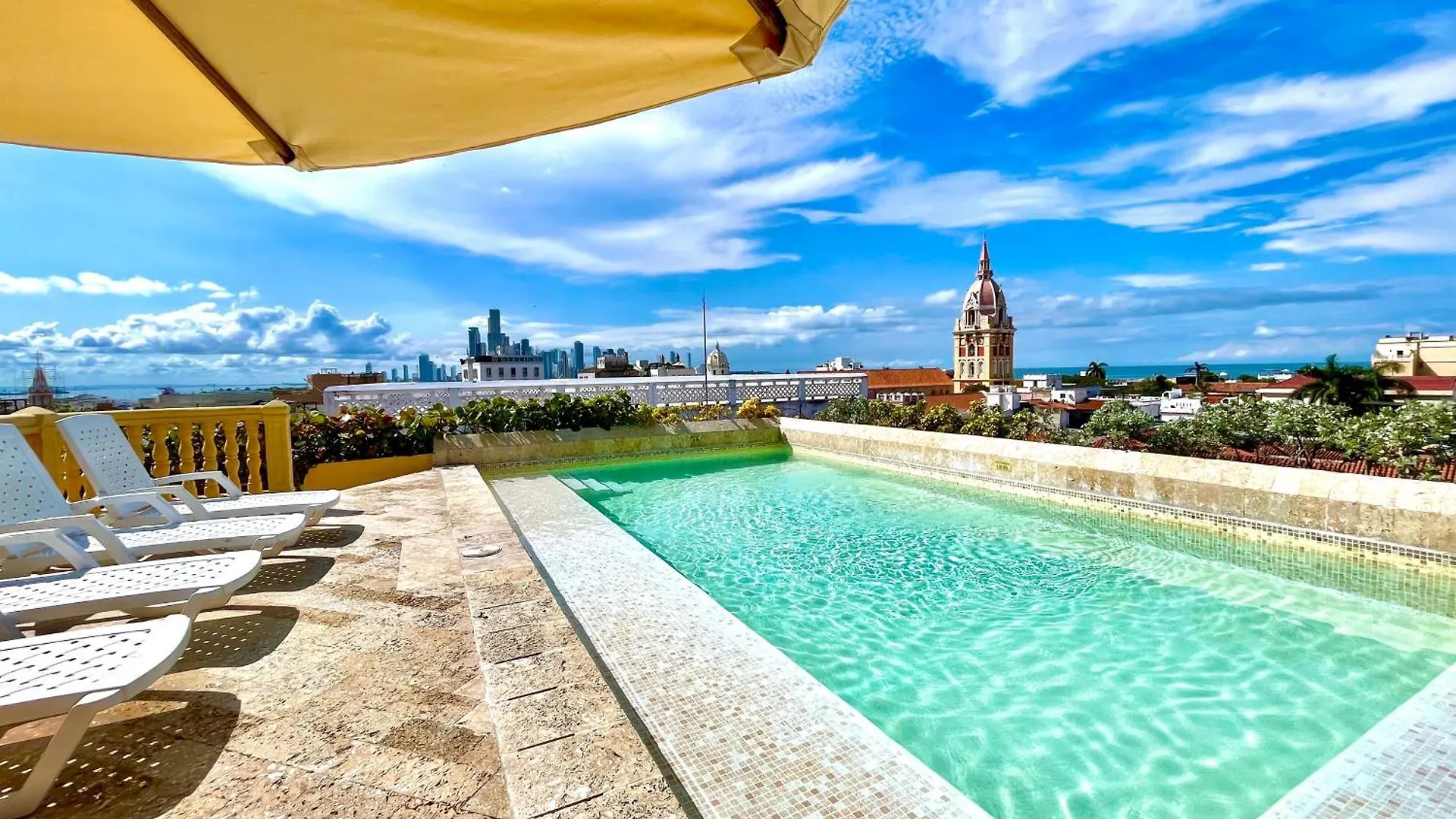 By Calamari Homes - El Porvenir 404 Walled City Cartagena Colombia