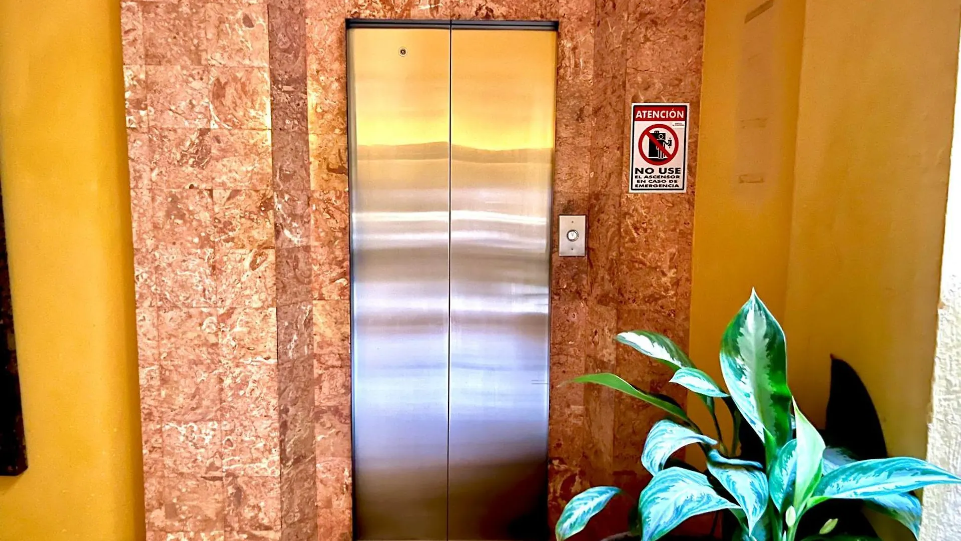 El Porvenir Apt 404 Cartagena